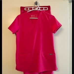 Figs Shocking Pink Set XS